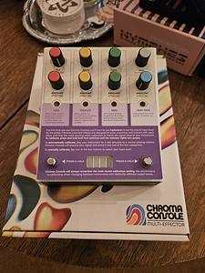 Hologram Chroma Console Multi-Effector